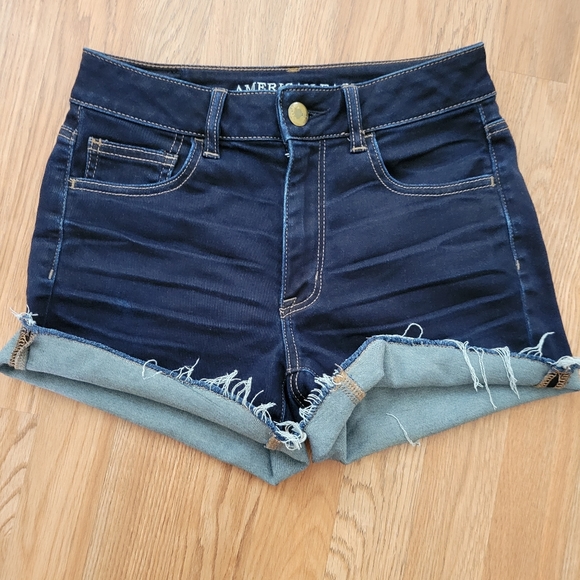 American Eagle Outfitters Pants - American eagle high rise shorts